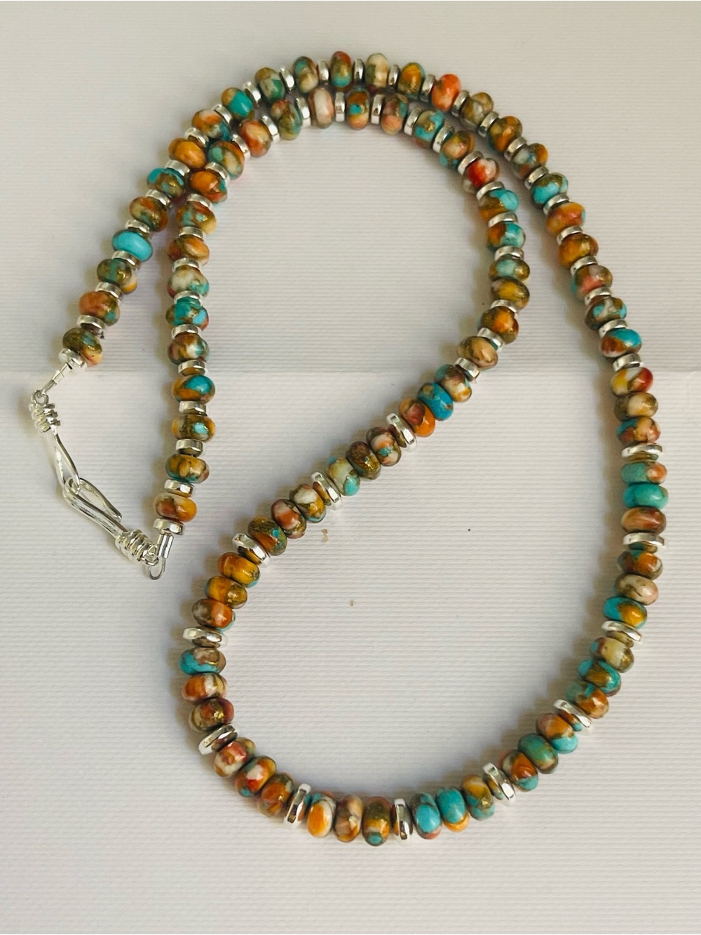 Southwest Handmade Necklace spiny oyster & turquoise Hematite beads Sz
18-19"